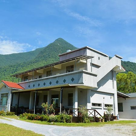 タロコ シアリン コーヒー ファーム ホームステイ 秀林郷 エクステリア 写真